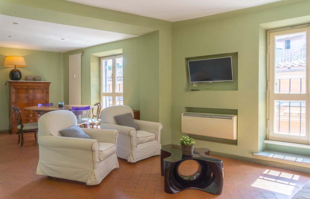 Piazza Venezia Charming & Bright Apartment Рим Экстерьер фото
